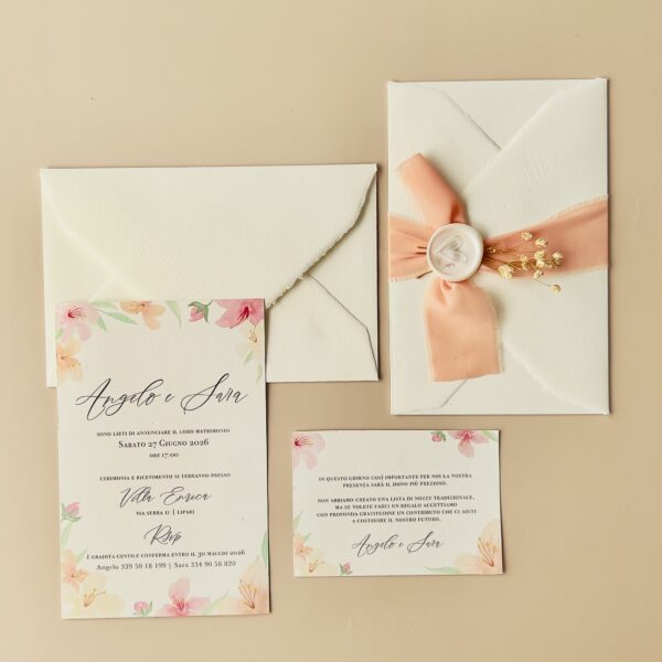 partecipazione floreale con busta in carta d'Amalfi